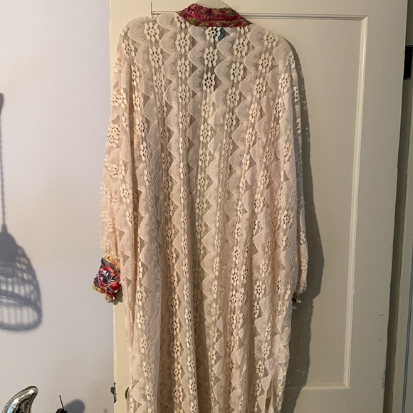 ONLY 1 Left! Jaded Gypsy Duster - Picture 5 of 6